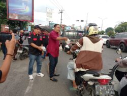 Berbagi Kebahagiaan dan Silaturahmi, GMPI Karawang Bagikan Takjil Ramadhan untuk Masyarakat