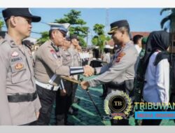Apresiasi Dedikasi Tanpa Batas, Kapolres Karawang Beri Hadiah Umroh untuk Personel TNI-Polri Berprestasi