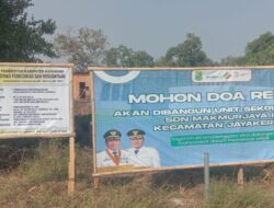 Abaikan K3 dan Lecehkan Profesi Jurnalis, AJIB Desak Pemecatan Mandor Proyek USB SDN Makmur jaya Karawang.